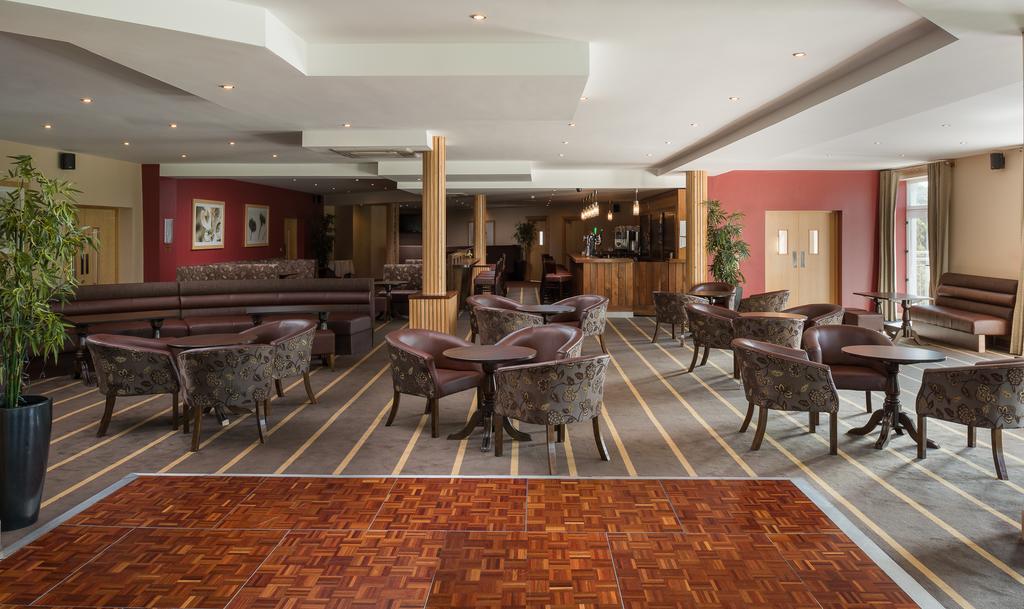 Breaffy Woods Hotel Castlebar Buitenkant foto