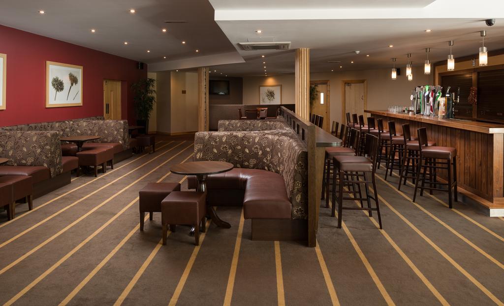Breaffy Woods Hotel Castlebar Buitenkant foto