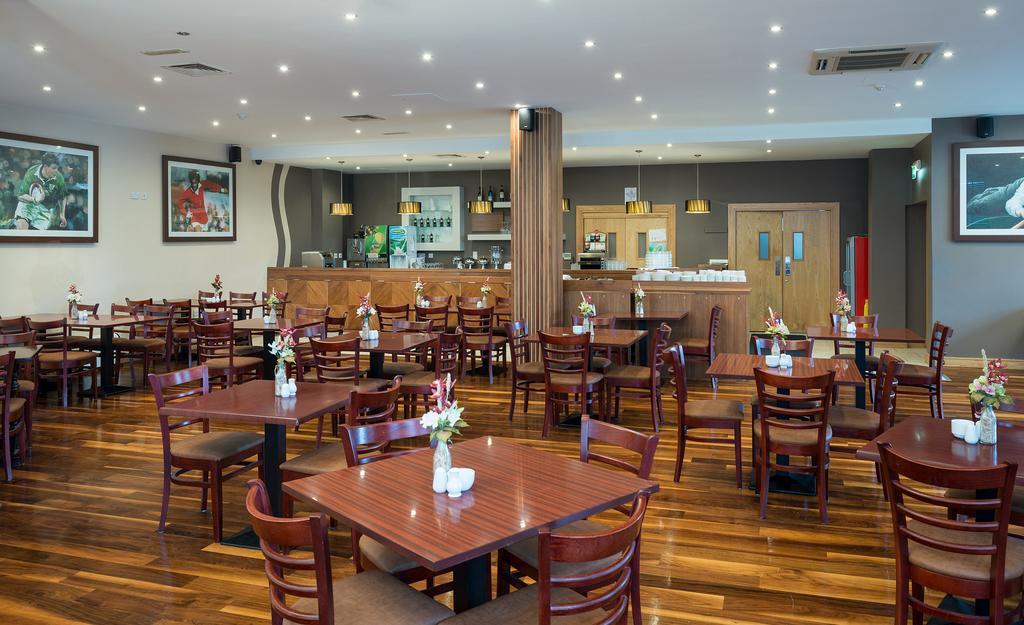 Breaffy Woods Hotel Castlebar Buitenkant foto