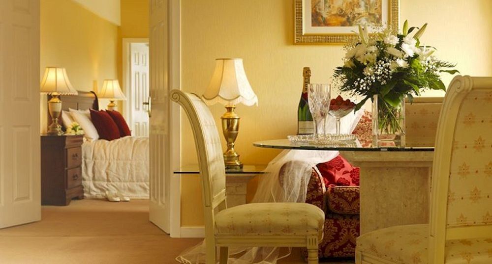 Breaffy Woods Hotel Castlebar Buitenkant foto