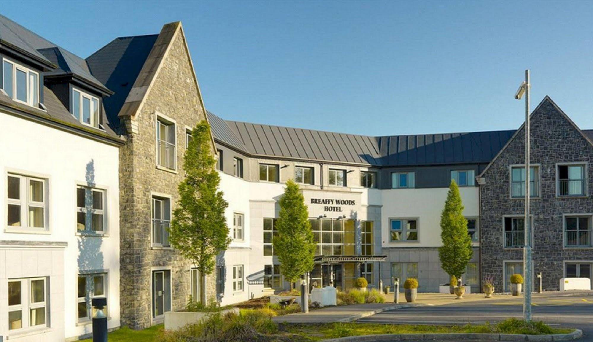 Breaffy Woods Hotel Castlebar Buitenkant foto