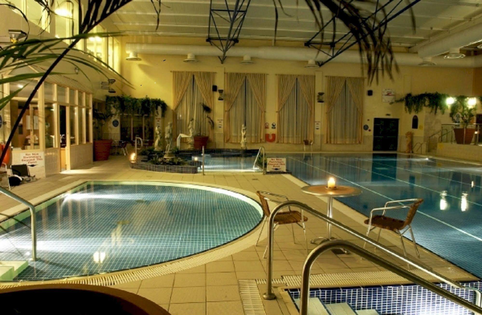 Breaffy Woods Hotel Castlebar Buitenkant foto