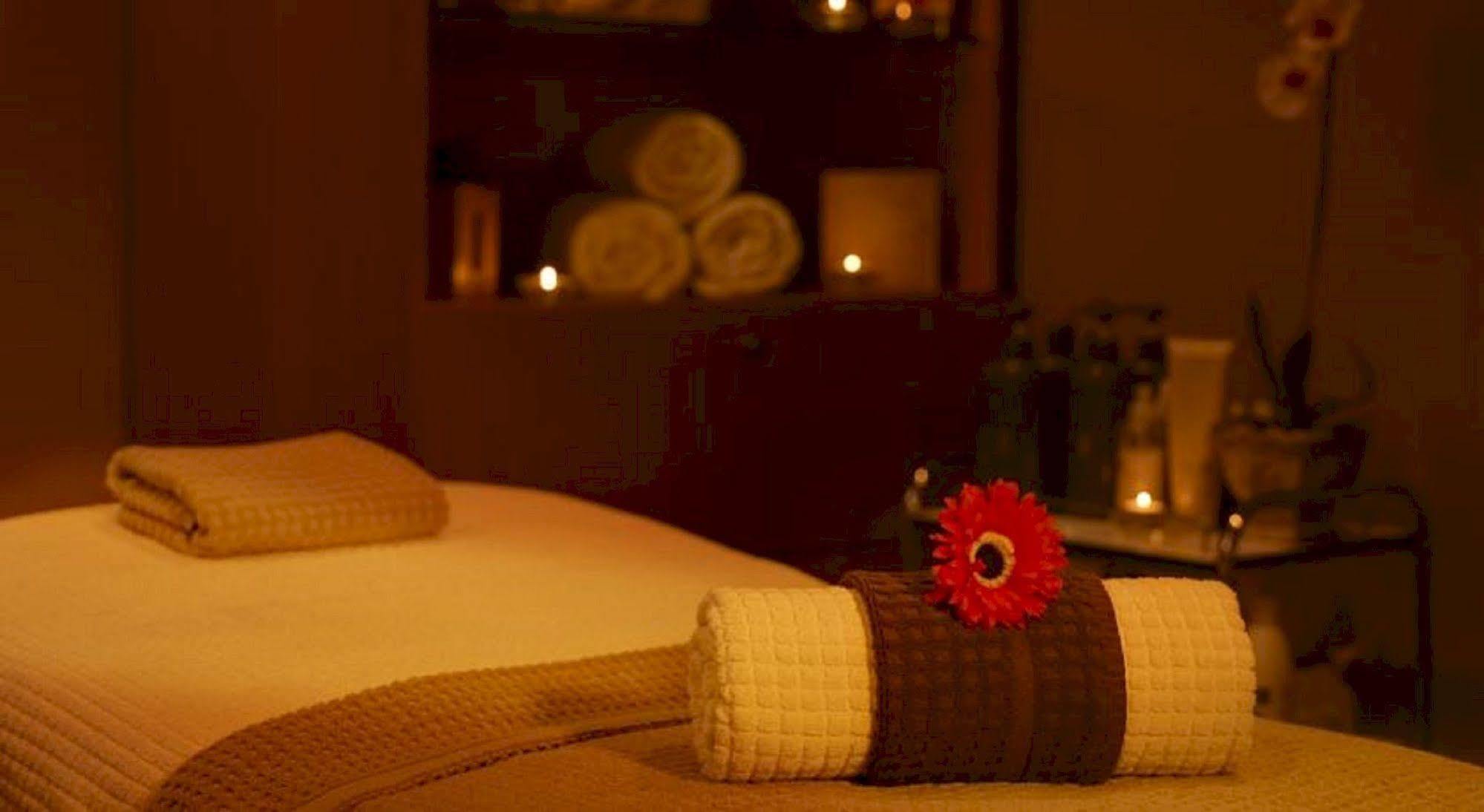 Breaffy Woods Hotel Castlebar Buitenkant foto