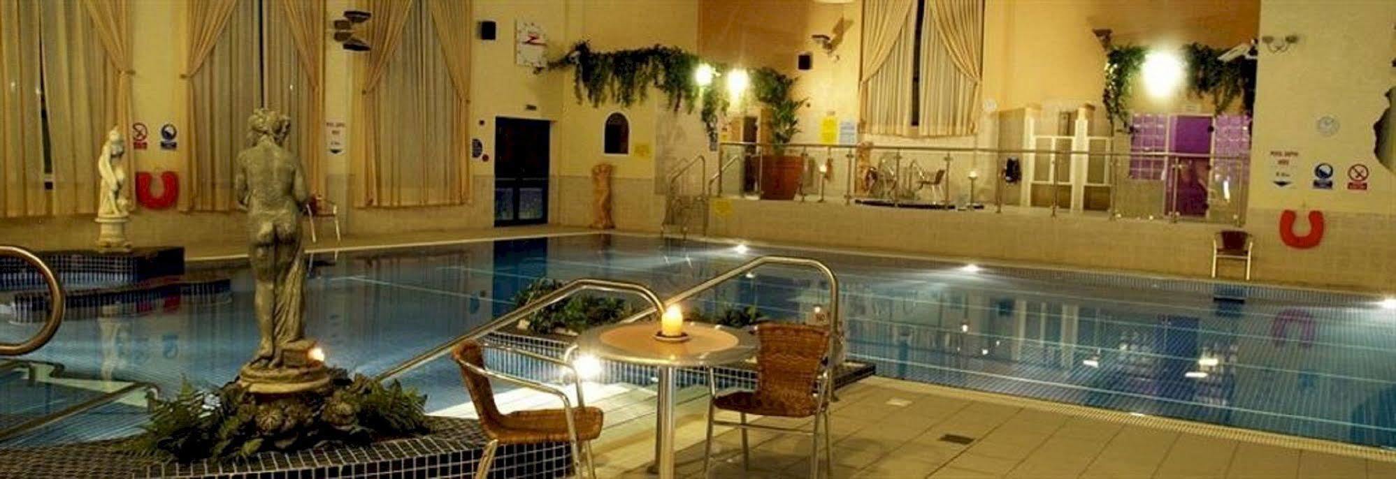 Breaffy Woods Hotel Castlebar Buitenkant foto