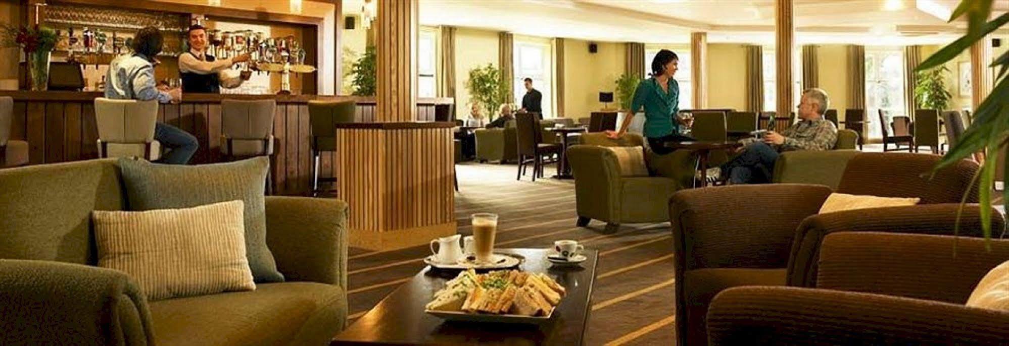 Breaffy Woods Hotel Castlebar Buitenkant foto